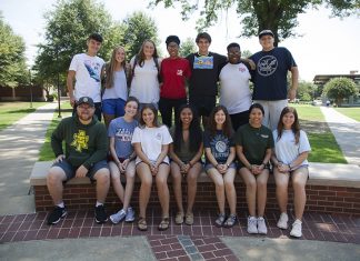 Freshmen Contemplate Leadership During FLE 2019 2019 ATU Freshman Leadership Experience Participants