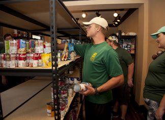 ATU Projects Fighting Food Insecurity Need Volunteers Volunteers at Green and Gold Cupboard