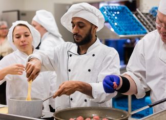 A Menu to Match the Season Chefs in Training December 2018