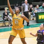 Golden Suns Extend Winning Streak Against OBU