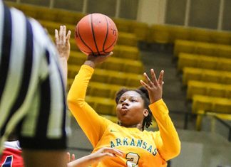 Golden Suns, Belles Meet Sunday at Tucker Coliseum