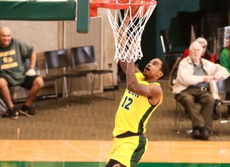 Rangers Stun Wonder Boys 67-64