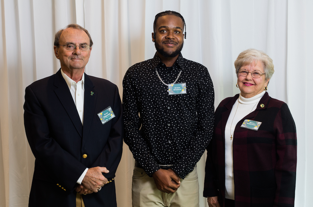 David Snellings, Byron Woodley, Betty Snellings