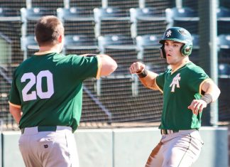 Wonder Boys Win GAC Baseball Opening Series