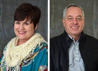 ATU-Ozark Presents 2019-20 Faculty Excellence Awards Adele Berry and Ron Hutain
