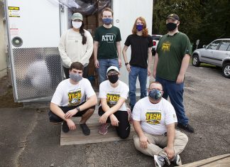 Tyson Foods Provides Chicken for ATU Food Pantry ATU University Honors Volunteers 9-21-2020