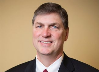 Mayor Harris Speaks to Leadership Tech Cohort Four Mayor Richard Harris