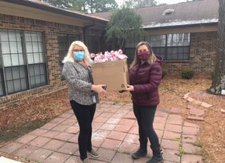 ATU Honor Students in Behavioral Sciences Give Back AKD APS Donations Spring 2021