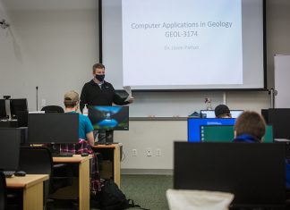 Early Registration for Current Students Opens March 1 Geology Class Spring 2021