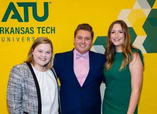 Outstanding Senior Award Nominations Due Feb. 25 Brittney Keys_Dakota Mooney_Emilee Smith Spring 2021