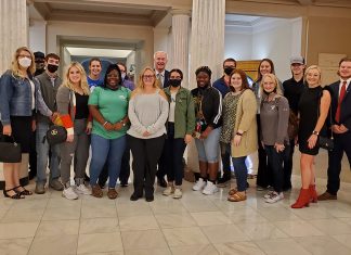 ATU Students Tour Capitol, Meet Governor Hutchinson ATU On Track Trip to State Capitol October 2021