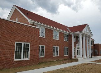 ATU Tourism Students Earn Statewide Scholarships Williamson Hall 12-31-2021