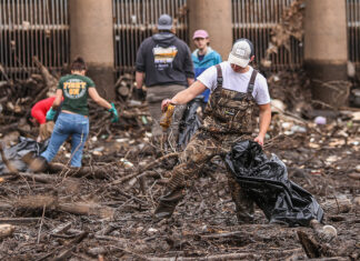 “I Want Them to Think Really, Really Big” Prairie Creek Clean-Up March 2022 Action Photo 2