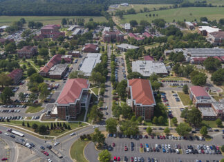 Signature Giving Tops $200,000 in Gifts