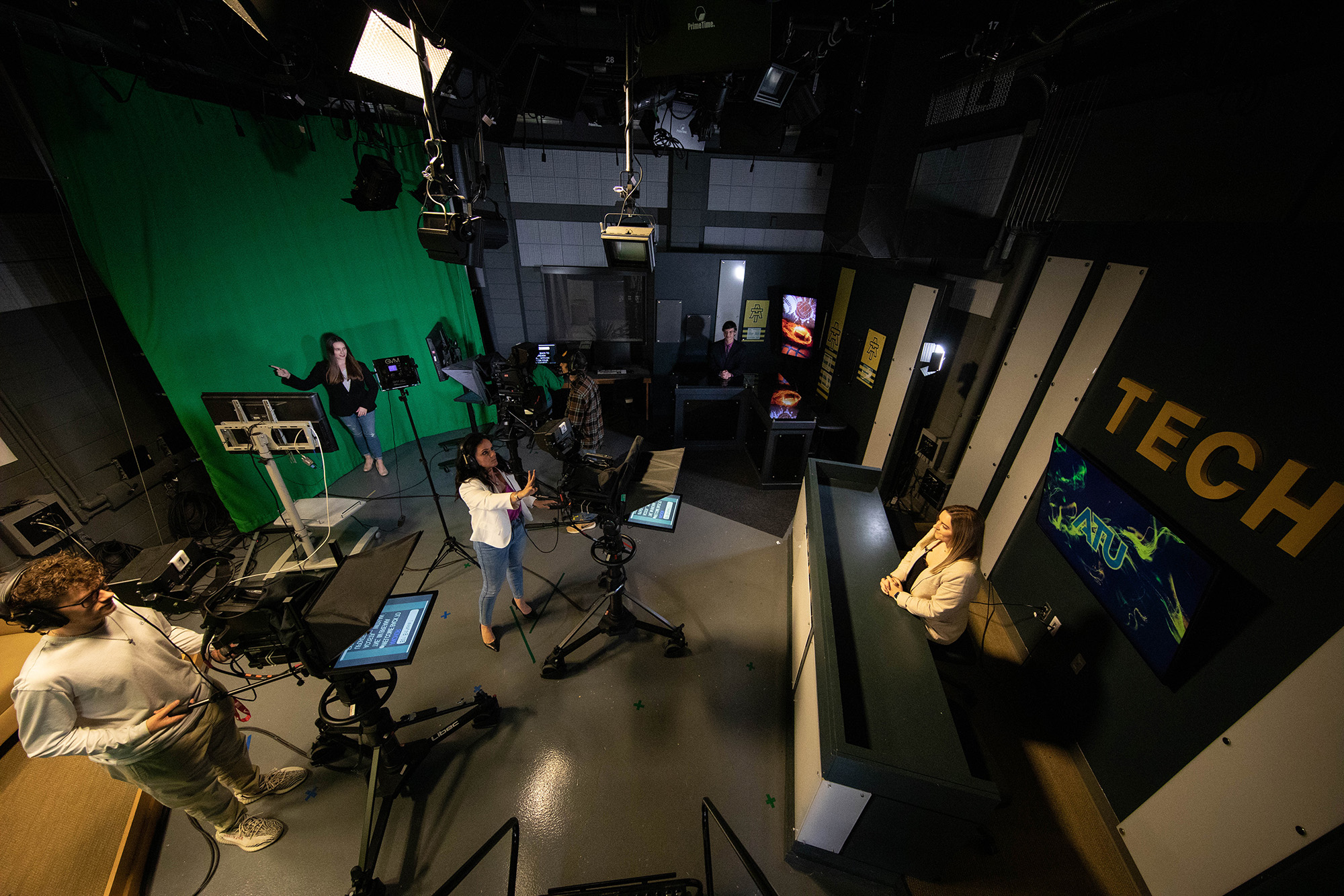 Photo of the Issue | Arkansas Tech University