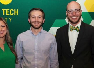 2022 Brown Award Winner: Glendon VanSandt