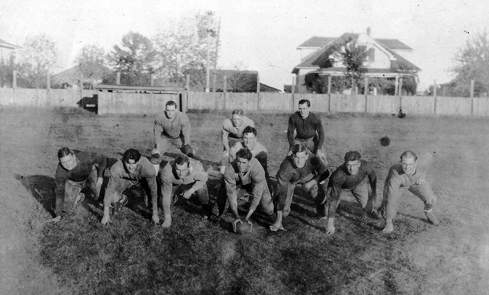 1924 Wonder Boys Offense Tucker at Quarterback
