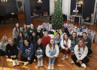 ATU’s Angel Tree Drive Spreads Holiday Cheer Arkansas Tech University Angel Tree Donation Fall 2022