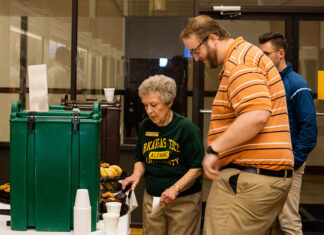 Breakfast During Finals Planned December 1-6 Breakfast During Finals Shirley Dodd