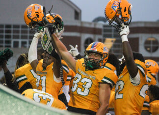 Tech Tidbits: Memorable Senior Day for Wonder Boys Wonder Boys Celebration 10-29-2022