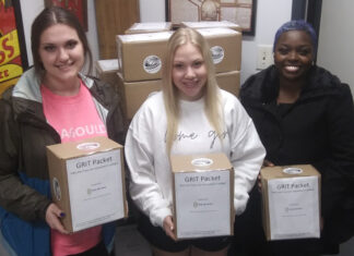 Alpha Phi Sigma Conducts Outreach in Community APS Students Spring 2023