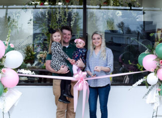 ASBTDC Helps ATU Alumni Open The Floral Court Floral Court Ribbon Cutting