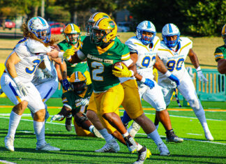 Tech Tidbits: Wonder Boys Seek Upset of No. 2 Bisons Deuce Wise 11-4-2023