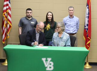 ATU-Ozark, Van Buren Schools Forge New Partnership ATU-Ozark and VBSD MOU Signing 2024