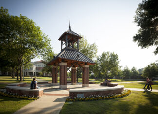 Early Registration for Current Students Begins March 3 Hindsman Tower Looking North