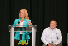 Rutledge Addresses AGS Students at Arkansas Tech Leslie Rutledge and Dr. Russell Jones