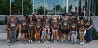 Freshman Leadership Experience Creates Connections